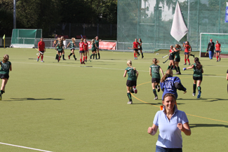 Aus und vorbei - die Mädchen A des 1. Hanauer THC gewinnen verdient den Titel 